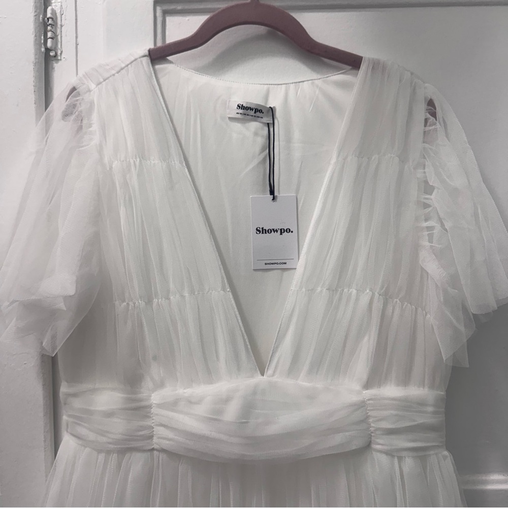 Showpo. Jiraye Midi Dress - flutter sleeve tulle plunge dress in white - Picture 6 of 9
